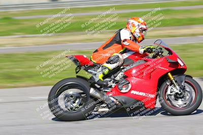 media/Jan-20-2023-Fastrack Riders (Fri) [[f2ad32aba3]]/Level 3/session 4 turn 6/